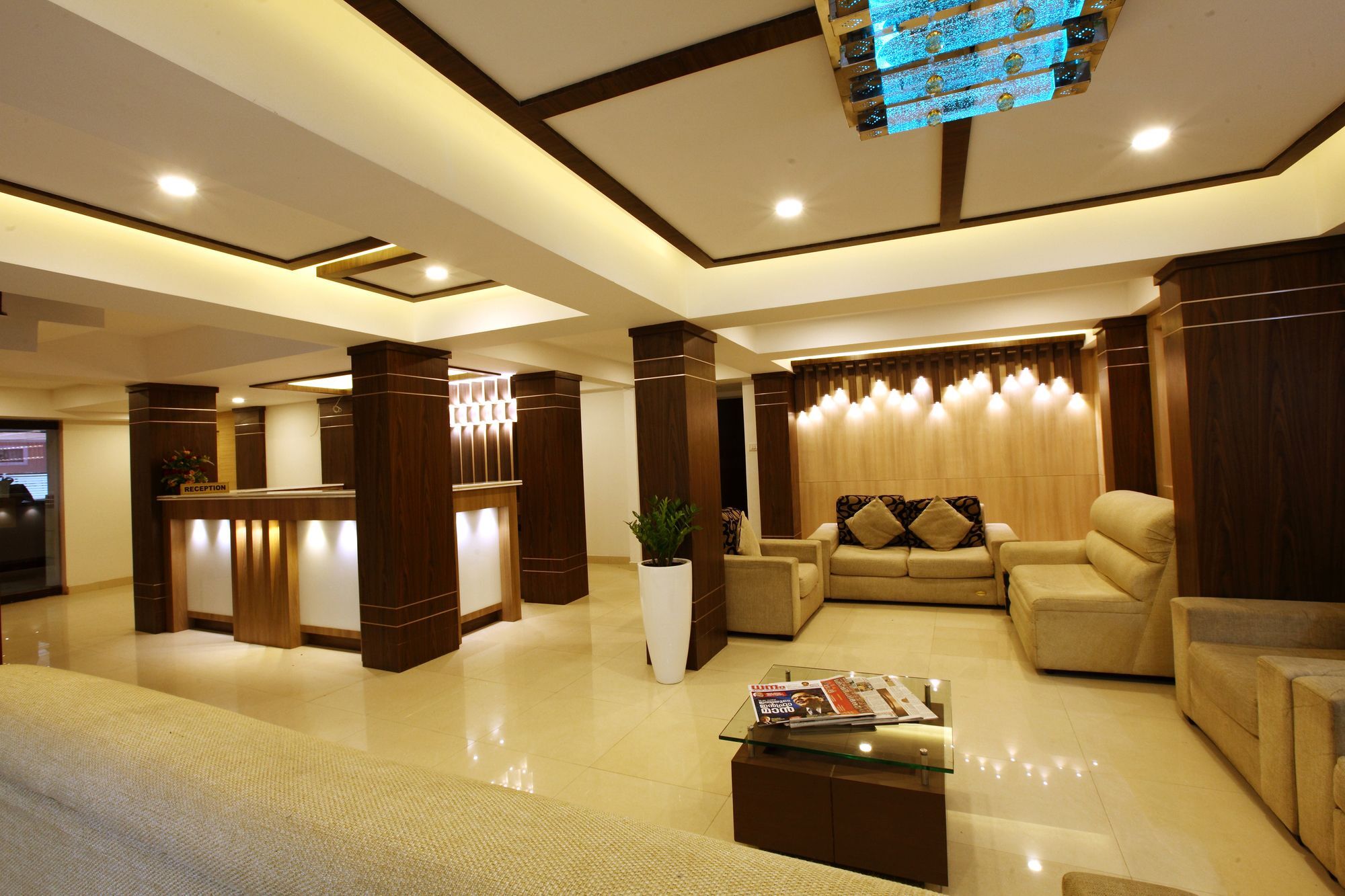 Prayana Hotels Kochi Buitenkant foto